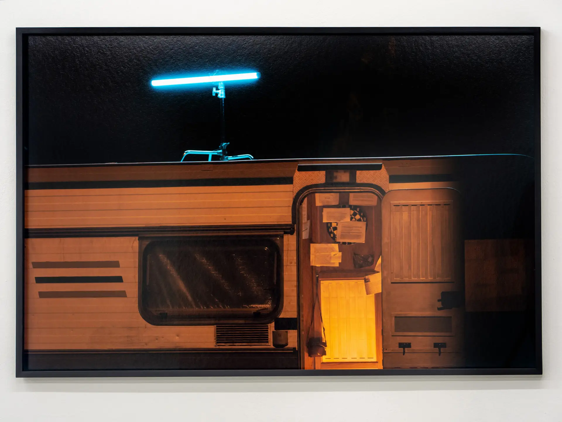 „Weisses Rauschen“, Fotogalerie Wien, Vienna, AT (2021) (Photo Credits: Michael Michlmayr)